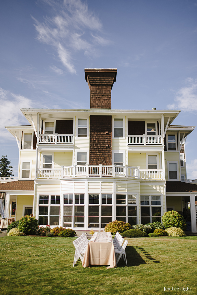 Front lawn of Port Ludlow Inn